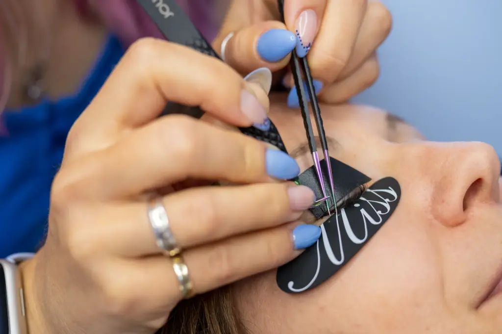 Businessportrait einer Frau in Greding, zeitlos und professionell