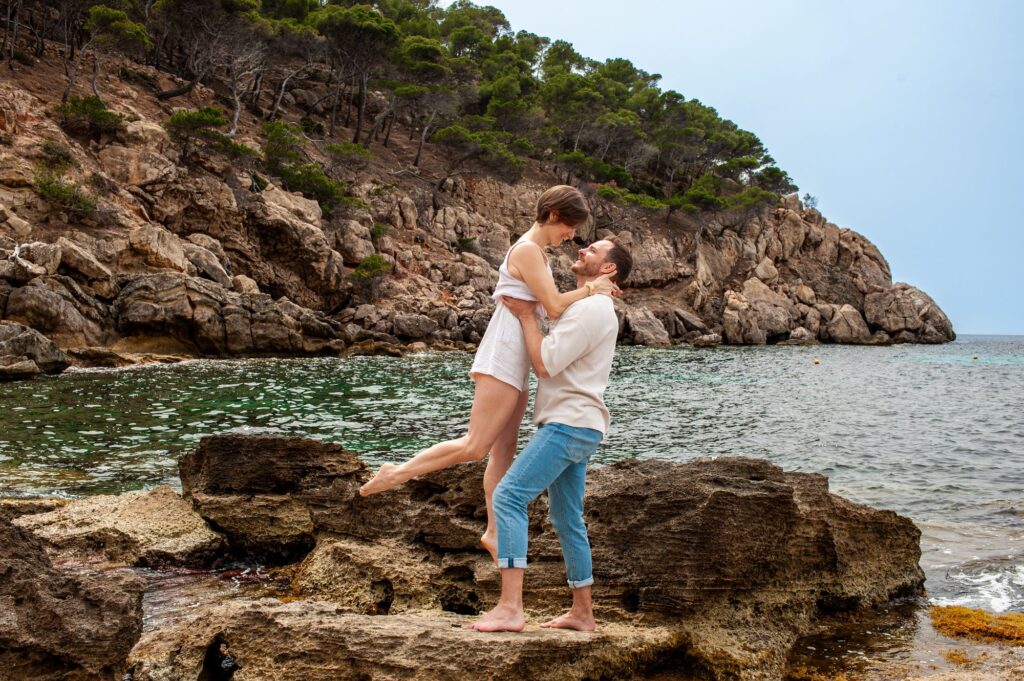 Entspannte Familienzeit am Meer