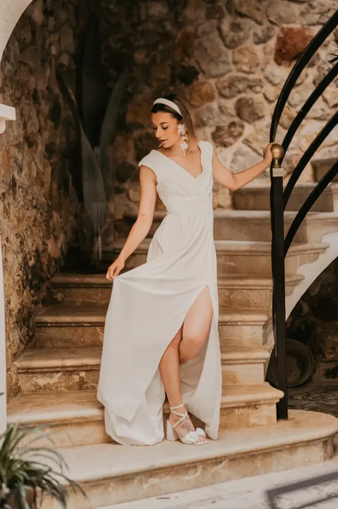 Elegantes Paarshooting in der Natur, Hochzeitsfotos mit ruhiger Atmosphäre