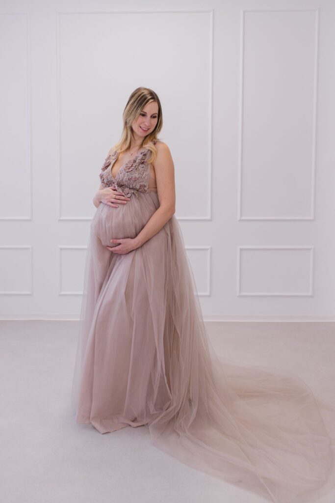 Shootingkleid aus dem Kundenkleiderschrank beim Babybauchshooting