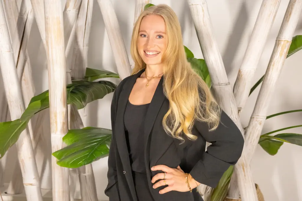 Professionelles Businessportrait im Beauty- und Friseursalon